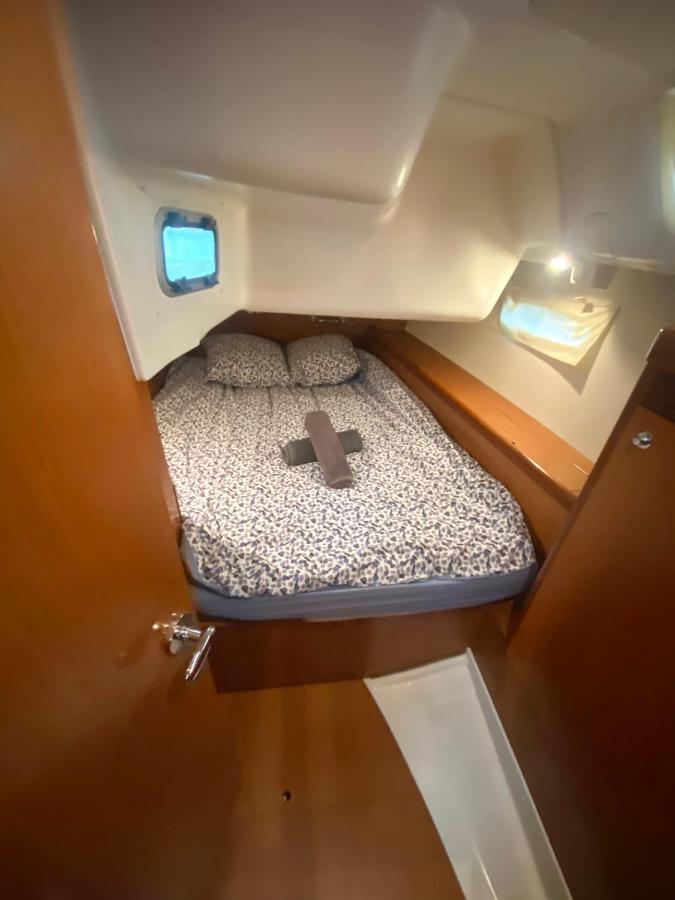 Nuit Insolite Sur Un Voilier Linge Et Menage Inclus - Boat Paradise La Rochelle La Rochelle  Exteriér fotografie